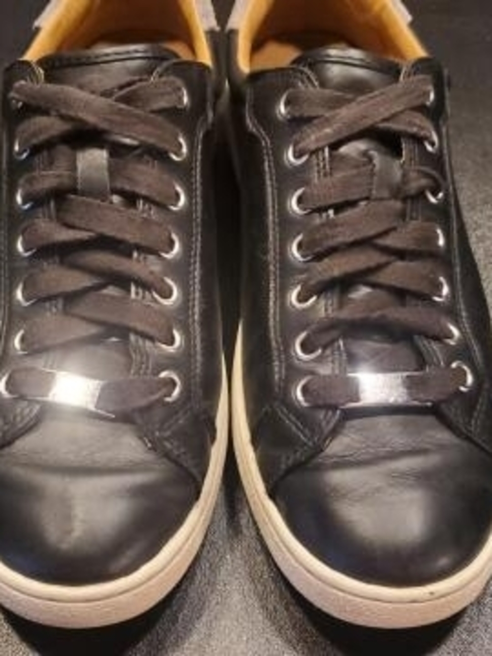 UGG Milo Women's Black Leather Size 11